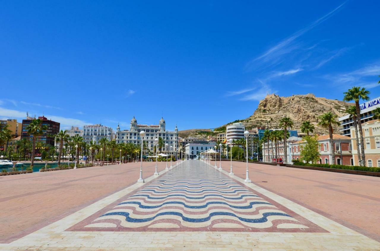 Playa Postiguet Penthouse By Nras Apartment Alicante Exterior photo